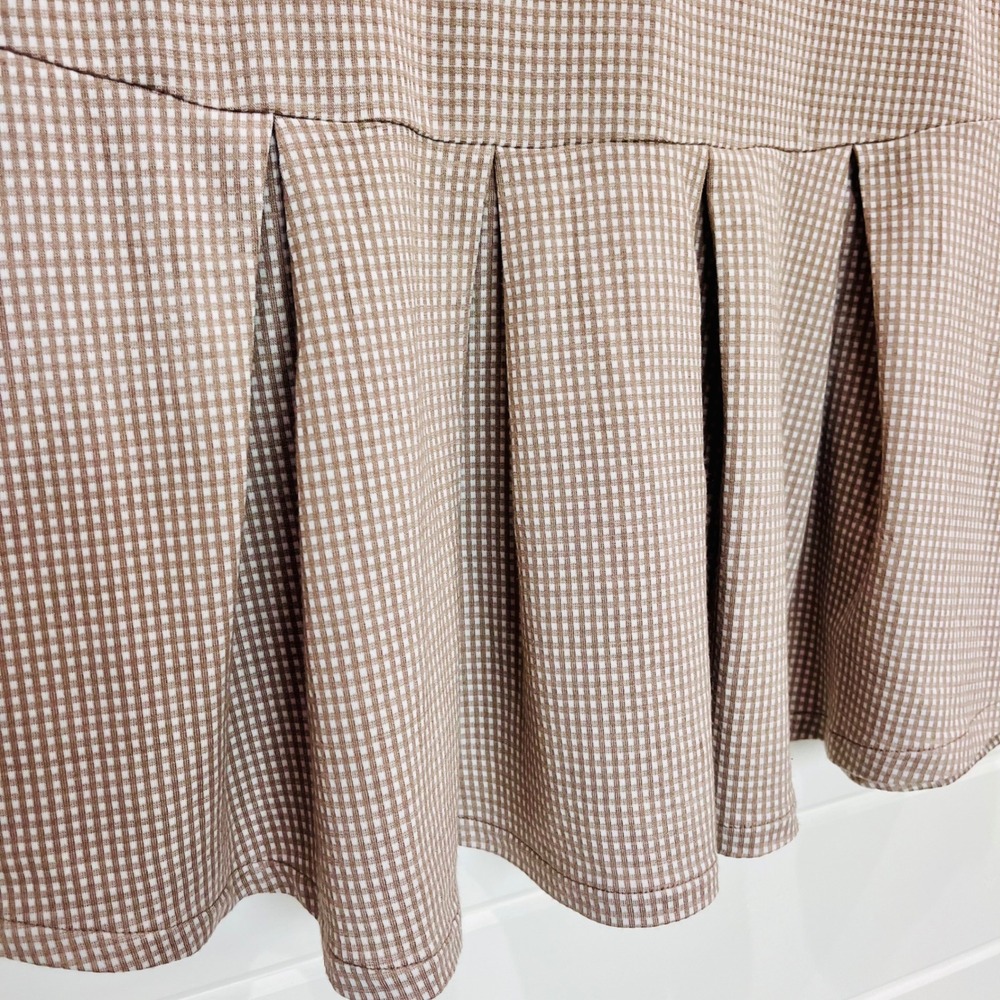 Urban Romantics Pleated Mini Skirt Womens L Tan Gingham Drop Waist Preppy Skater - Picture 2 of 9